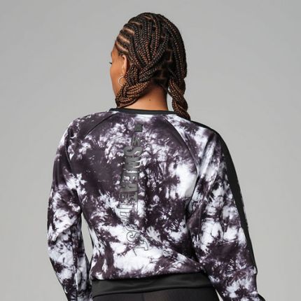 Strong ID Tie-Dye Crop Pullover B