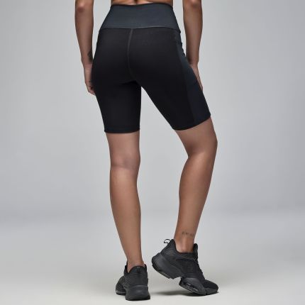 STRONG iD High Waisted Biker Shorts With Pockets - Black